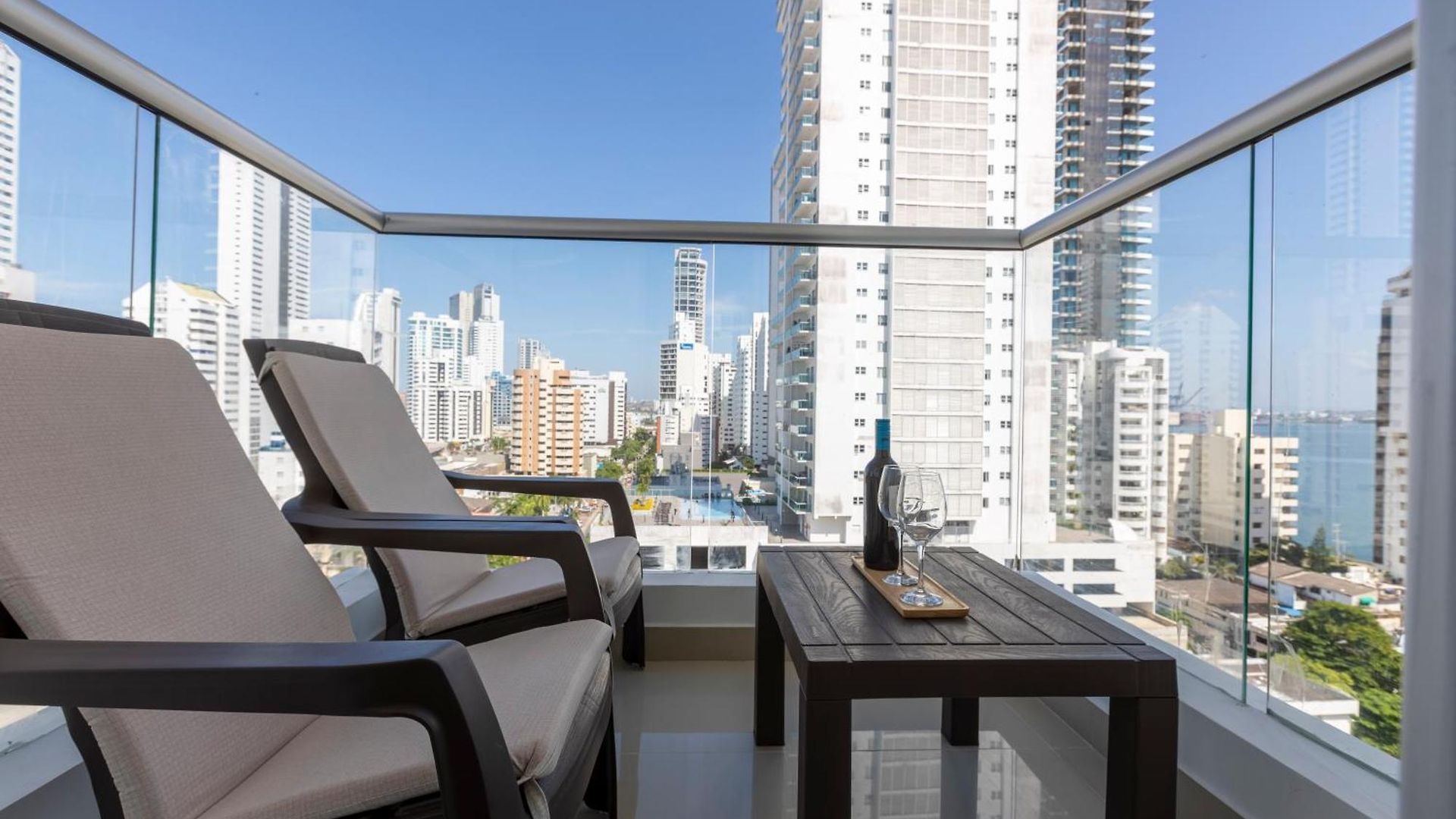 Bocagrande Loft - Livin Colombia Apartamento
