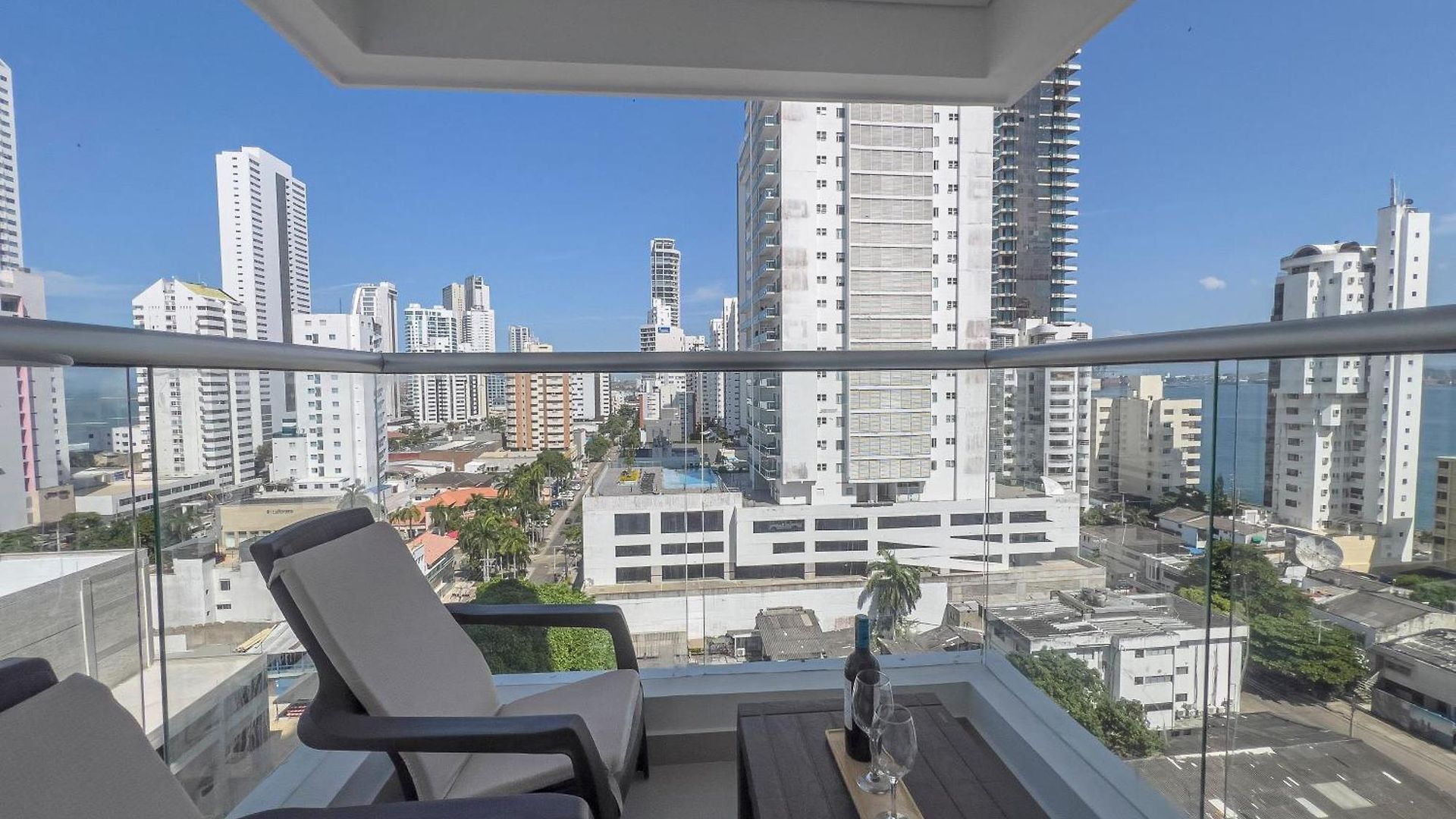 Apartamento Bocagrande Loft - Livin Colombia Cartagena